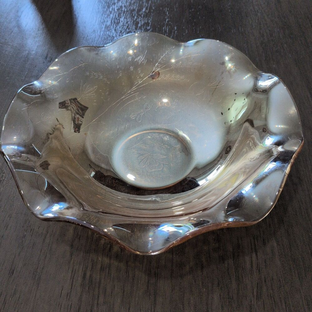 Vintage Jeannette Glass Floragold Louisa Pattern Ruffled Edge Fruit Bowl...